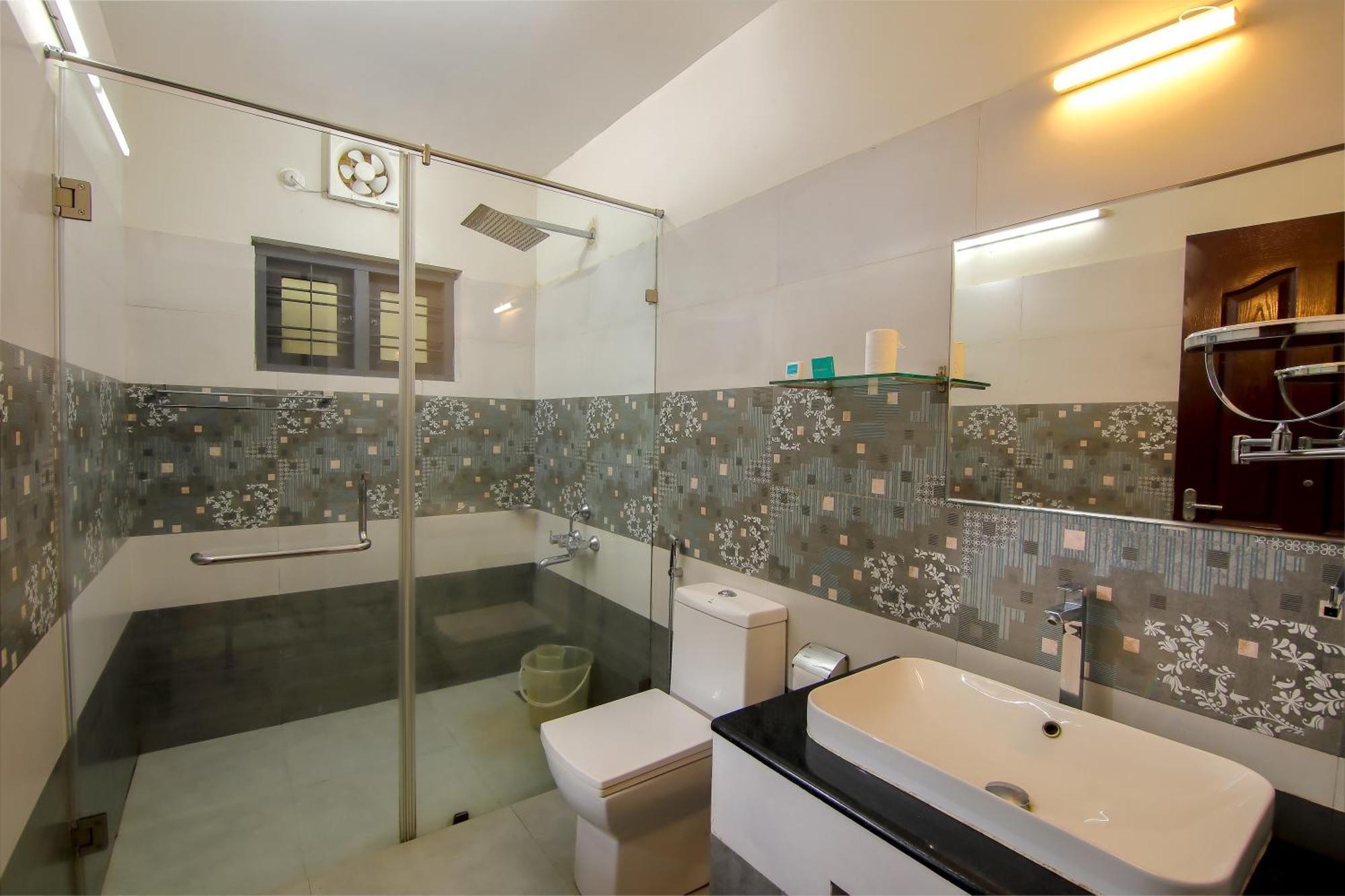 Krishnatheeram Ayur Holy Beach Resorts Varkala Εξωτερικό φωτογραφία