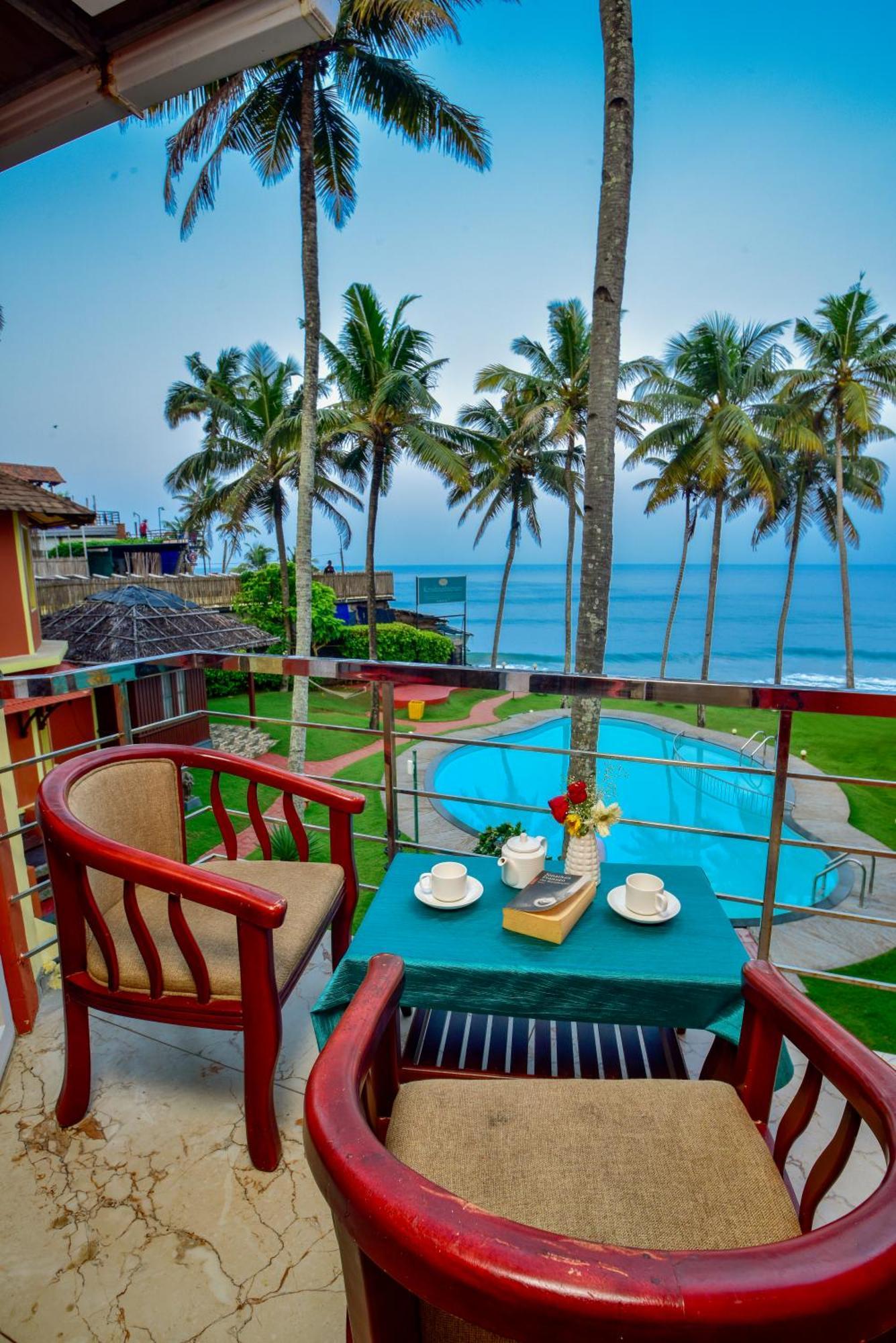 Krishnatheeram Ayur Holy Beach Resorts Varkala Εξωτερικό φωτογραφία