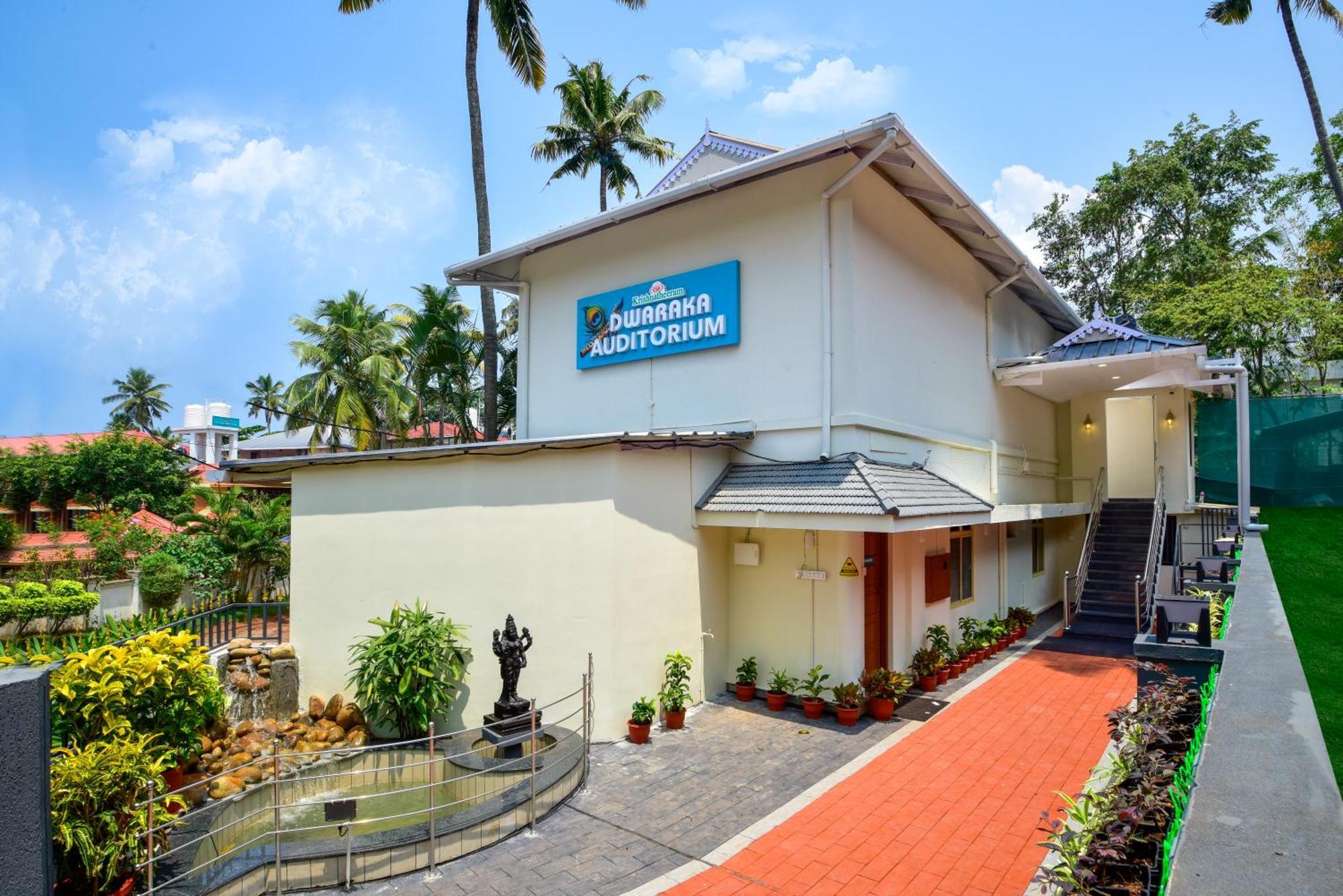 Krishnatheeram Ayur Holy Beach Resorts Varkala Εξωτερικό φωτογραφία