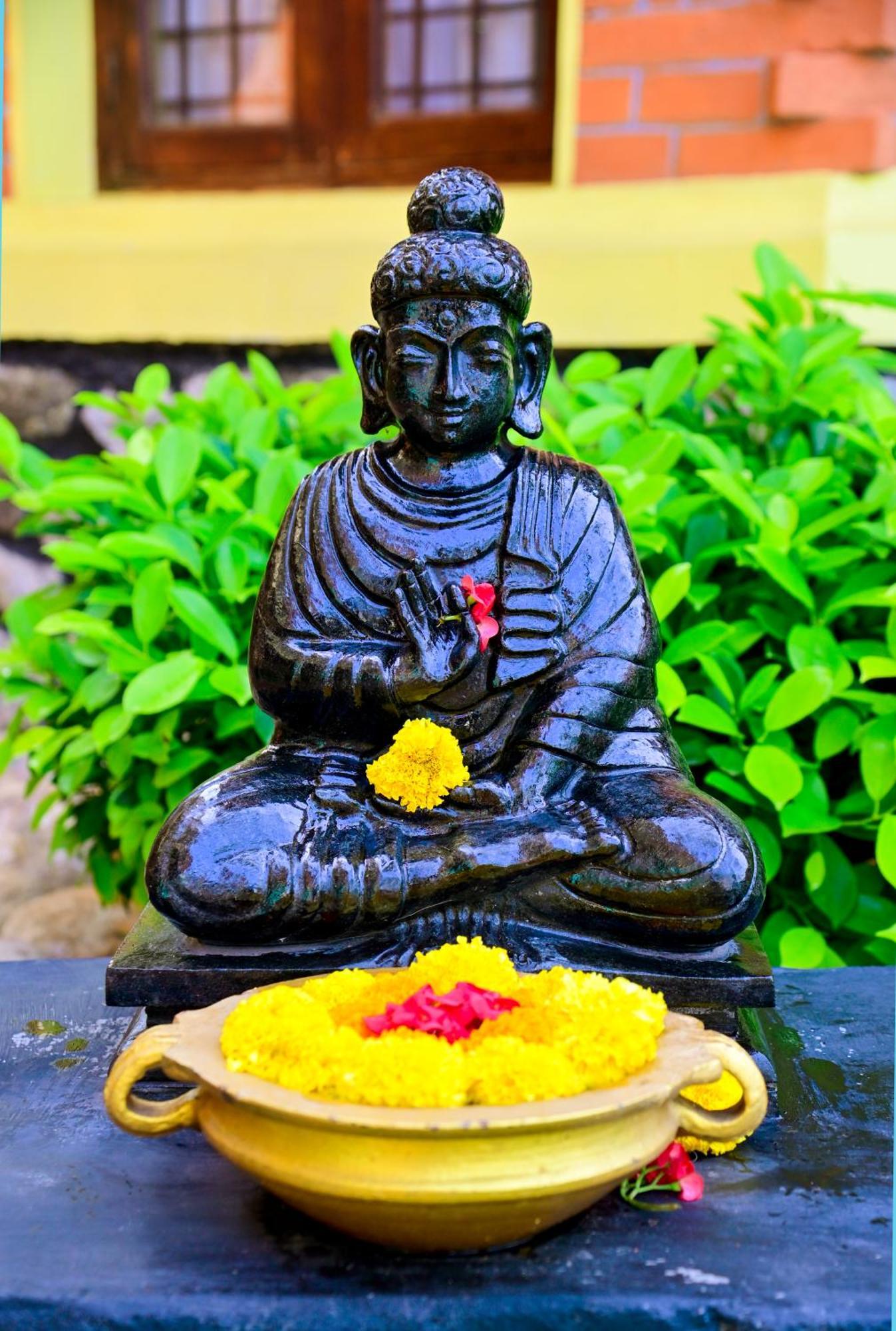 Krishnatheeram Ayur Holy Beach Resorts Varkala Εξωτερικό φωτογραφία